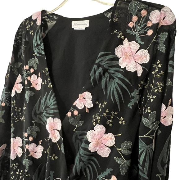 Lovers + Friends Revolve Bodysuit Plunge Neck Sheer Sleeves Embroidered S boho - Picture 5 of 16